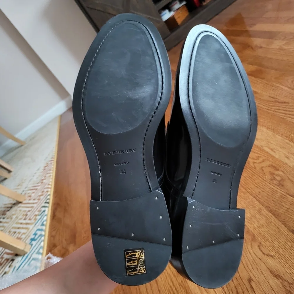 Burberry Glossy Black Leather Derbys
